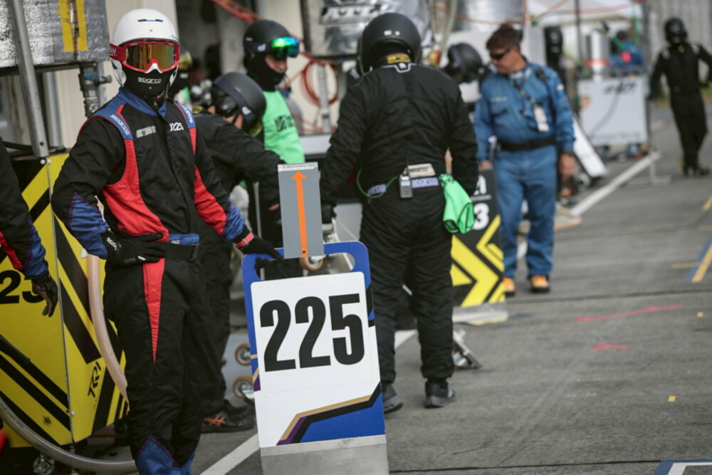ktms-r5-010.jpg